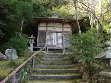 護法堂の本殿・本堂