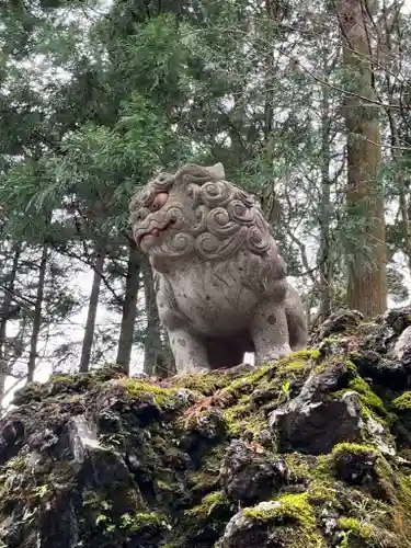 富士山東口本宮 冨士浅間神社の狛犬