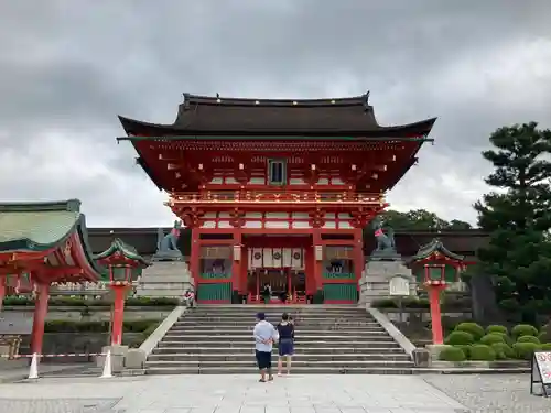 伏見稲荷大社の山門