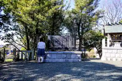 久麻久神社の{uncategorized: "未分類", other: "その他", undefined: "問題あり", building: "その他建物", grave: "お墓", sacred_gate: "鳥居", guardian: "狛犬", statue: "像", buddha: "仏像", history: "歴史", nature: "自然", garden: "庭園", animal: "動物", pagoda: "塔", temizu: "手水舎", mountain_gate: "山門・神門", sanctuary: "本殿・本堂", subordinate: "末社・摂社", art: "芸術", scenery: "景色", jizo: "地蔵", ema: "絵馬", goshuin: "御朱印", omikuji: "おみくじ", items: "授与品その他", amulet: "お守り", goshuincho: "御朱印帳", eats: "食事", festival: "お祭り", votive_dance: "神楽", shichigosan: "七五三参", wedding: "結婚式", experience: "体験その他", initially: "初詣", around: "周辺", anti_infection: "感染症対策"}