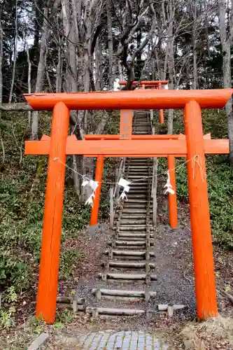 阿寒湖稲荷神社(北海道)