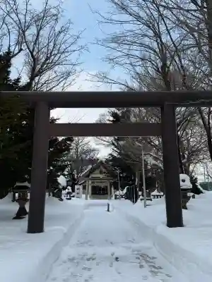 江南神社の{uncategorized: "未分類", other: "その他", undefined: "問題あり", building: "その他建物", grave: "お墓", sacred_gate: "鳥居", guardian: "狛犬", statue: "像", buddha: "仏像", history: "歴史", nature: "自然", garden: "庭園", animal: "動物", pagoda: "塔", temizu: "手水舎", mountain_gate: "山門・神門", sanctuary: "本殿・本堂", subordinate: "末社・摂社", art: "芸術", scenery: "景色", jizo: "地蔵", ema: "絵馬", goshuin: "御朱印", omikuji: "おみくじ", items: "授与品その他", amulet: "お守り", goshuincho: "御朱印帳", eats: "食事", festival: "お祭り", votive_dance: "神楽", shichigosan: "七五三参", wedding: "結婚式", experience: "体験その他", initially: "初詣", around: "周辺", anti_infection: "感染症対策"}