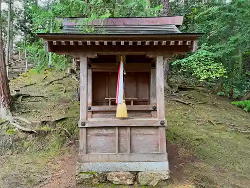 須部神社の末社・摂社