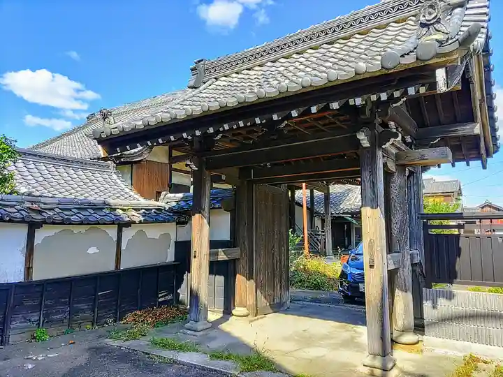 蓮慶寺の山門・神門