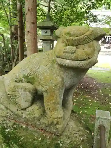 五所駒瀧神社の狛犬