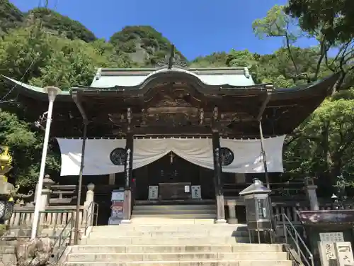 八栗寺の本殿