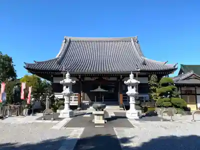 常楽寺の本殿・本堂
