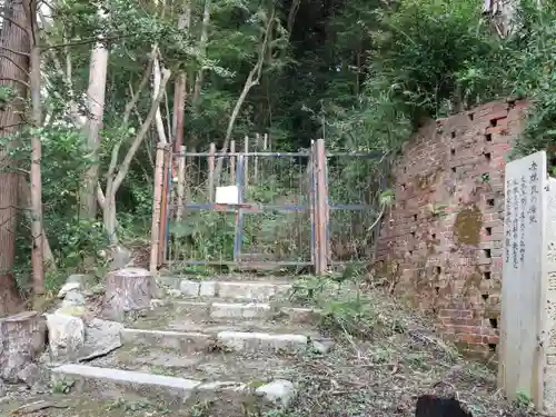 粟田神社の庭園