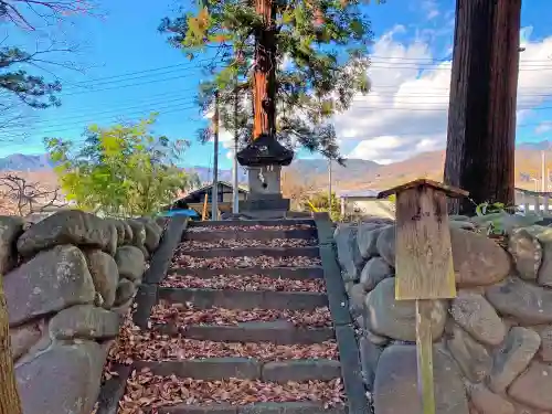 大井俣窪八幡神社のその他建物