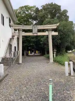 三明神社(神領町)の鳥居
