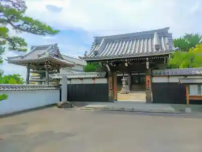 西蓮寺の山門・神門