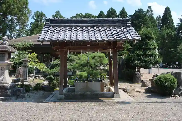 苗村神社(滋賀県)