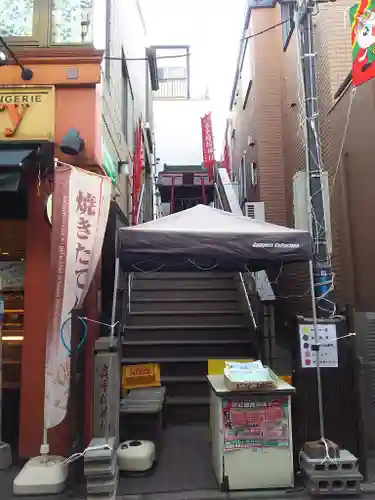 高平稲荷神社のその他建物