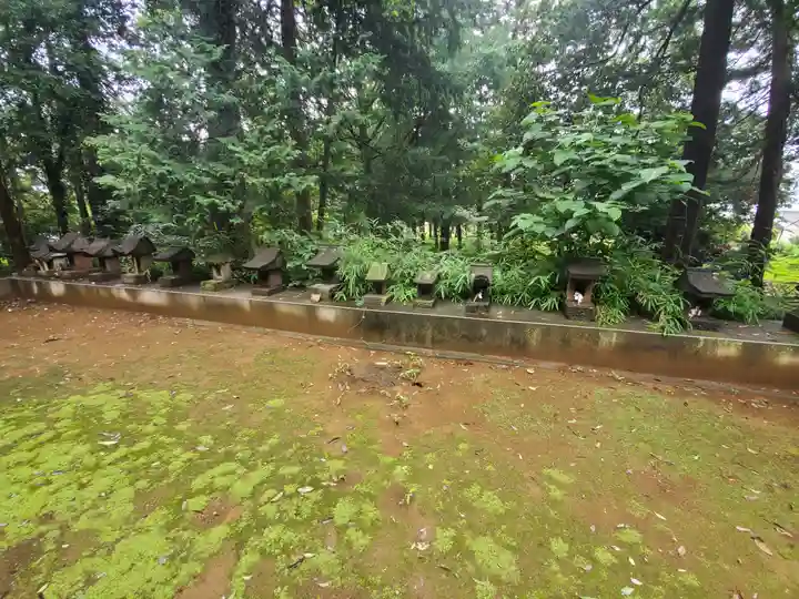 伊与久雷電神社の末社・摂社