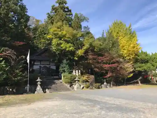 鳥居川御霊神社の建物その他