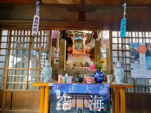 牛玉山観音寺の末社・摂社