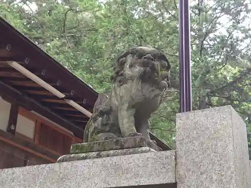 弓削神社の狛犬