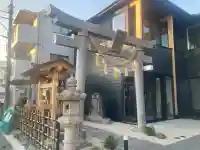 山蒼稲荷神社の{uncategorized: "未分類", other: "その他", undefined: "問題あり", building: "その他建物", grave: "お墓", sacred_gate: "鳥居", guardian: "狛犬", statue: "像", buddha: "仏像", history: "歴史", nature: "自然", garden: "庭園", animal: "動物", pagoda: "塔", temizu: "手水舎", mountain_gate: "山門・神門", sanctuary: "本殿・本堂", subordinate: "末社・摂社", art: "芸術", scenery: "景色", jizo: "地蔵", ema: "絵馬", goshuin: "御朱印", omikuji: "おみくじ", items: "授与品その他", amulet: "お守り", goshuincho: "御朱印帳", eats: "食事", festival: "お祭り", votive_dance: "神楽", shichigosan: "七五三参", wedding: "結婚式", experience: "体験その他", initially: "初詣", around: "周辺", anti_infection: "感染症対策"}