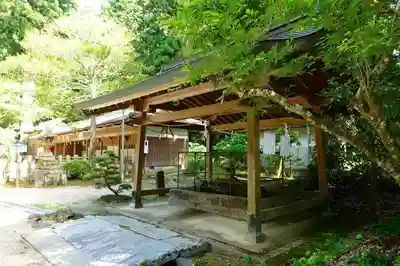 都祁水分神社の手水舎