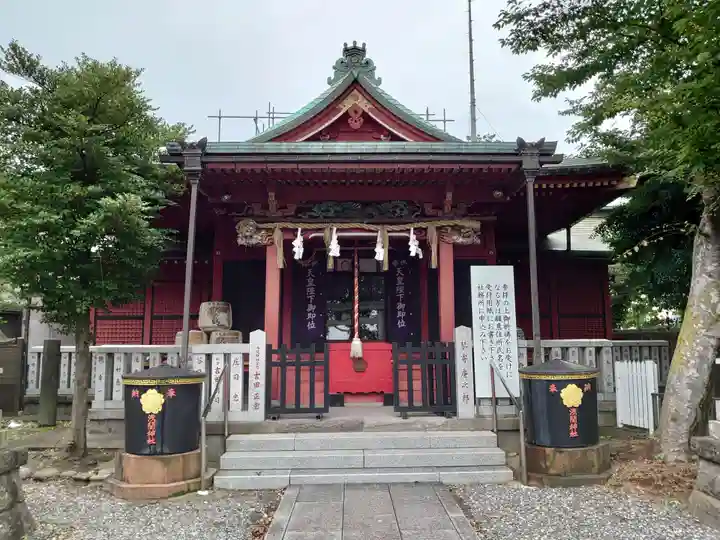 (芝生)浅間神社の本殿・本堂