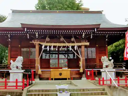 朝日氷川神社の本殿