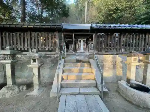 八阪神社(滋賀県)