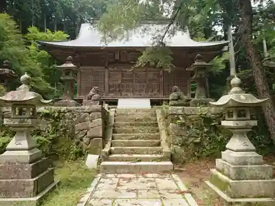 白山神社の本殿・本堂