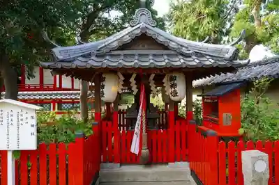 片埜神社の末社・摂社