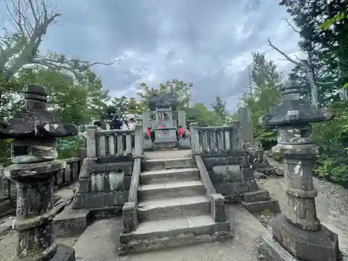 三峯神社奥宮(埼玉県)