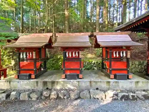 三峯神社の末社・摂社