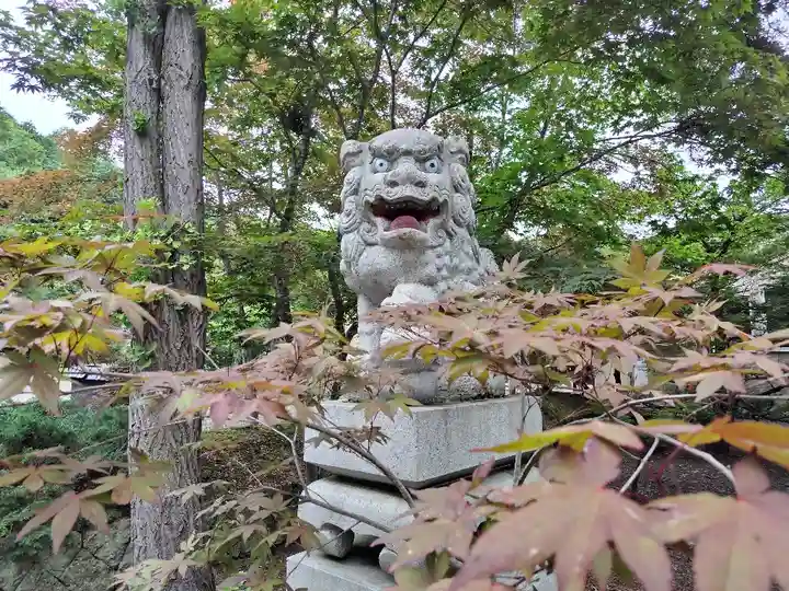 遠軽神社の狛犬
