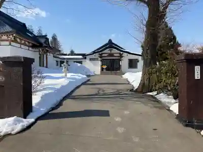 照明寺の本殿・本堂