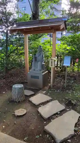 川越八幡宮の像