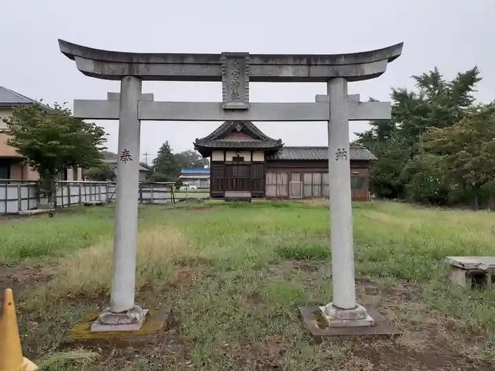 伏木香取神社の鳥居