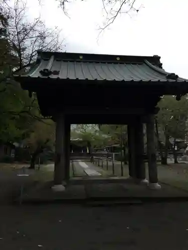 富士山法華本門寺根源の山門