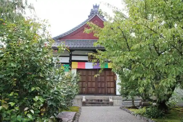 法然寺の本殿