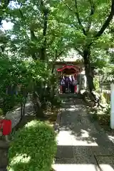 西出鎮守稲荷神社の本殿