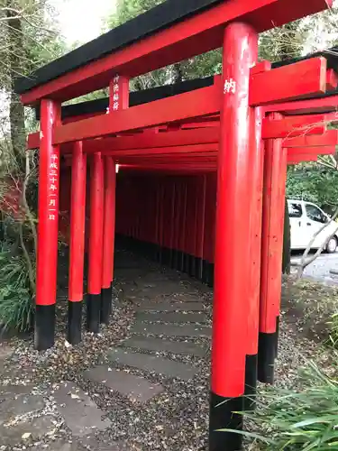 神徳稲荷神社の鳥居