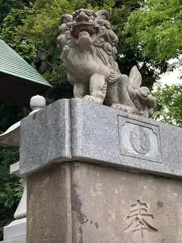 久本神社の狛犬