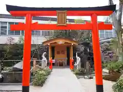 蛇窪神社の末社