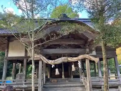 廣瀬神社の本殿