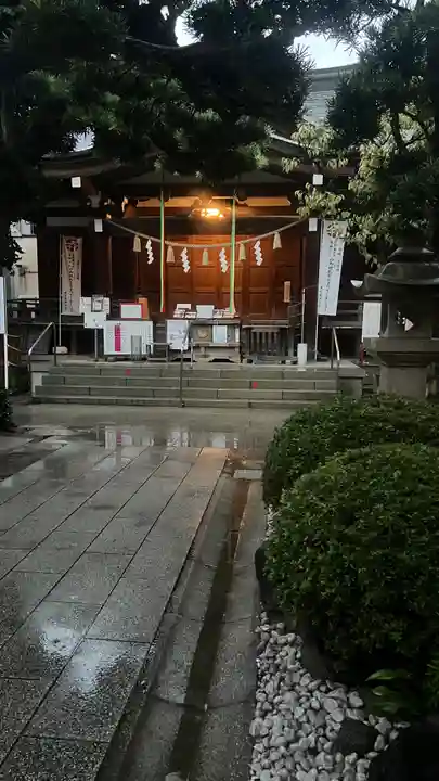 鳩森八幡神社の本殿・本堂