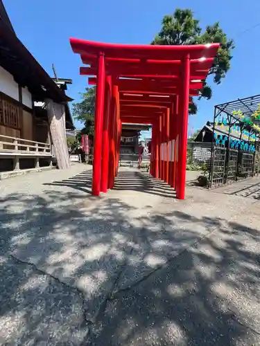 相模原氷川神社の鳥居