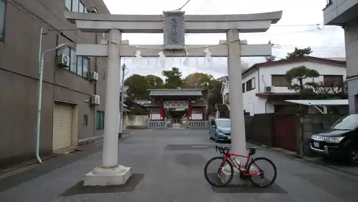 五方山熊野神社の鳥居