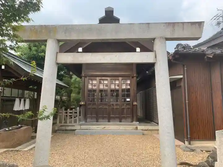 須佐之男社(汐見)の本殿・本堂