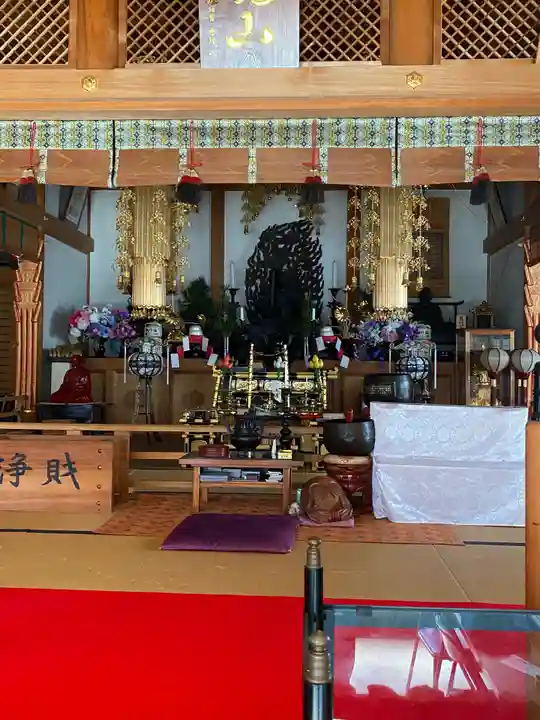 東蓮寺の本殿・本堂