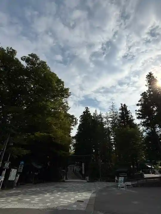 諏訪大社下社秋宮(長野県)