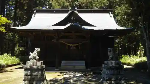 三所神社の本殿・本堂