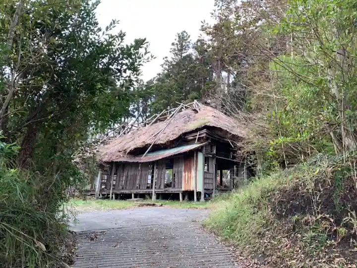 三合寺の本殿・本堂