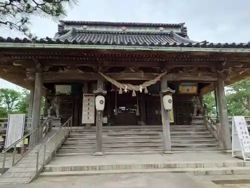  放生津八幡宮(富山県)